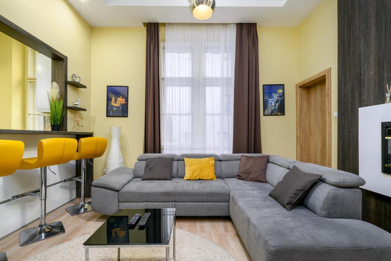 Downtown Deluxe-Two Bedroom Apartment With Sauna Budapesta Exterior foto